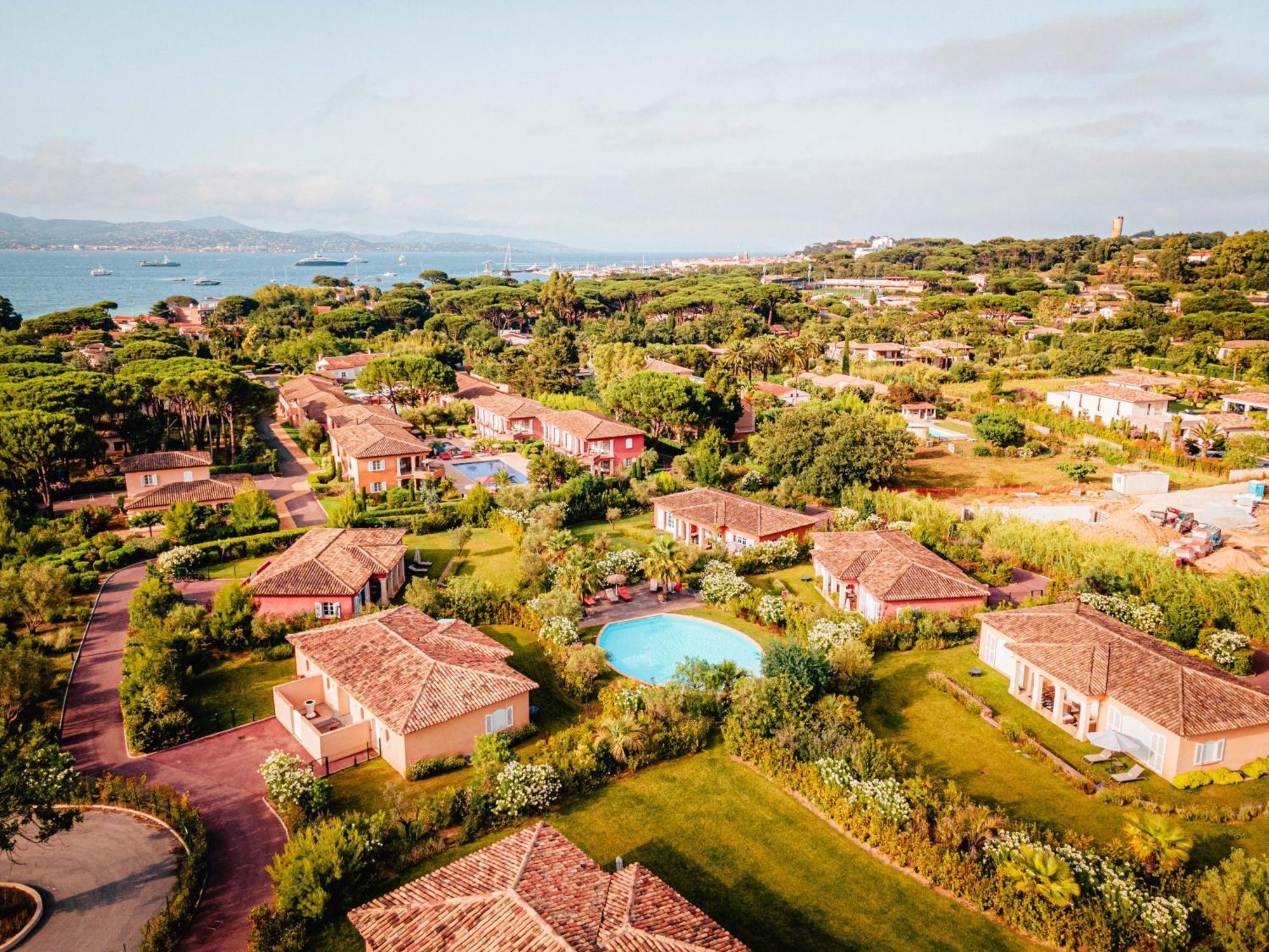 Domaine De L'Astragale Hotel Гасен Екстериор снимка