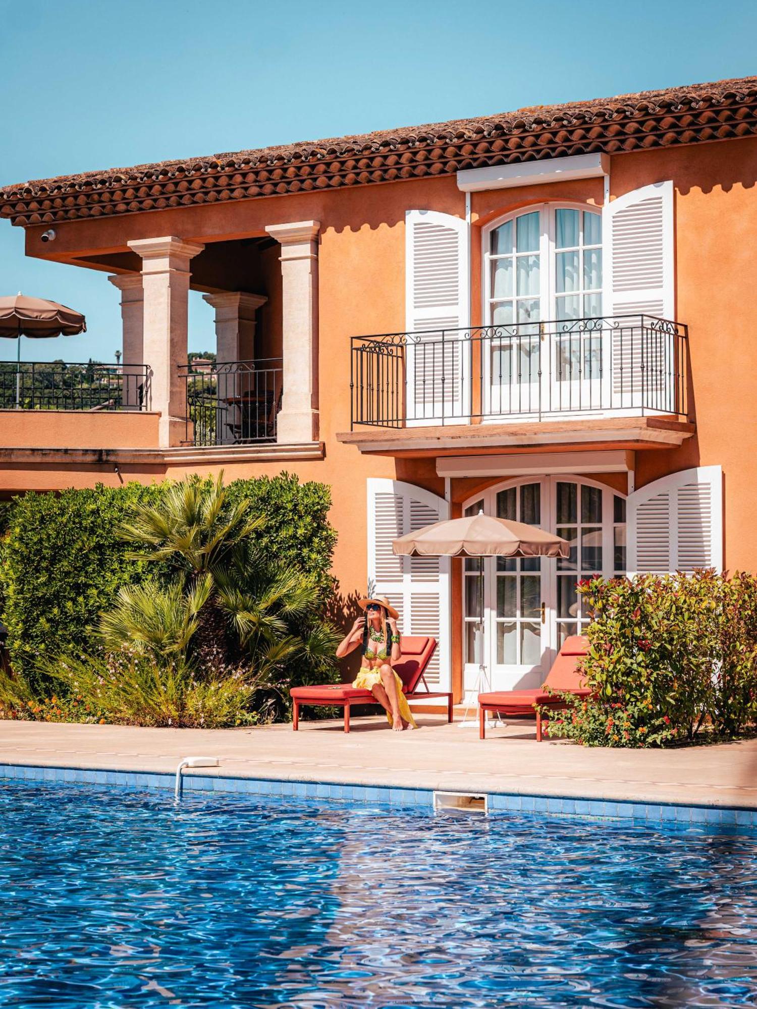 Domaine De L'Astragale Hotel Гасен Екстериор снимка